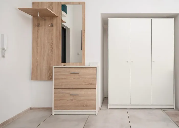 Legionow M1 - Parking, Location Lejlighed *