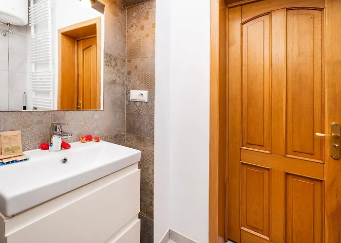 Appartement Legionow M1 - Parking, Location Łódź