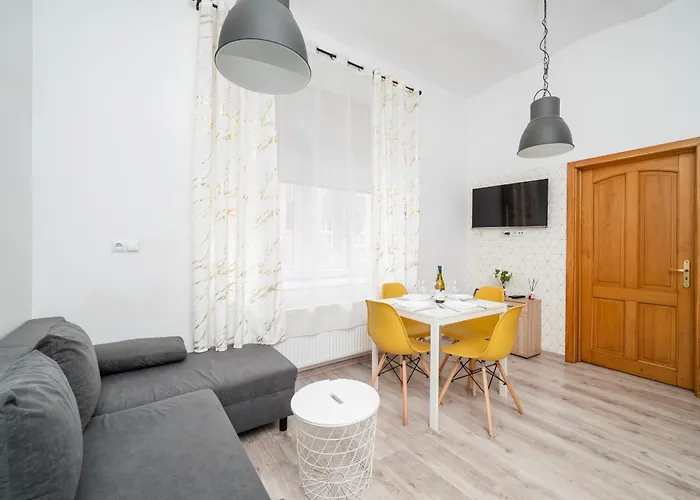 Legionow M1 - Parking, Location Appartement